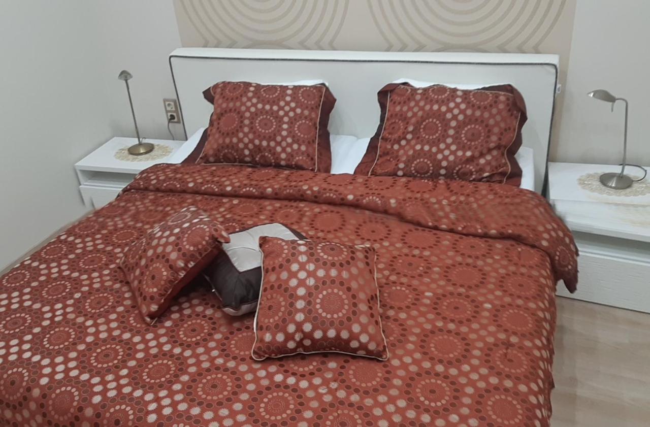 Modern, Quiet & Cozy Apartment In The Middle Of Downtown Near Danube At Fashion Street Budapest Bagian luar foto