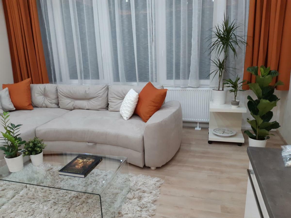Modern, Quiet & Cozy Apartment In The Middle Of Downtown Near Danube At Fashion Street Budapest Bagian luar foto