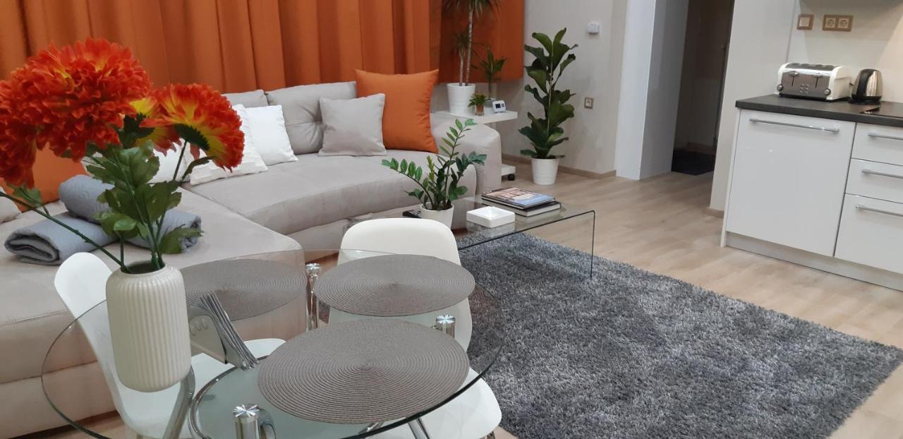 Modern, Quiet & Cozy Apartment In The Middle Of Downtown Near Danube At Fashion Street Budapest Bagian luar foto
