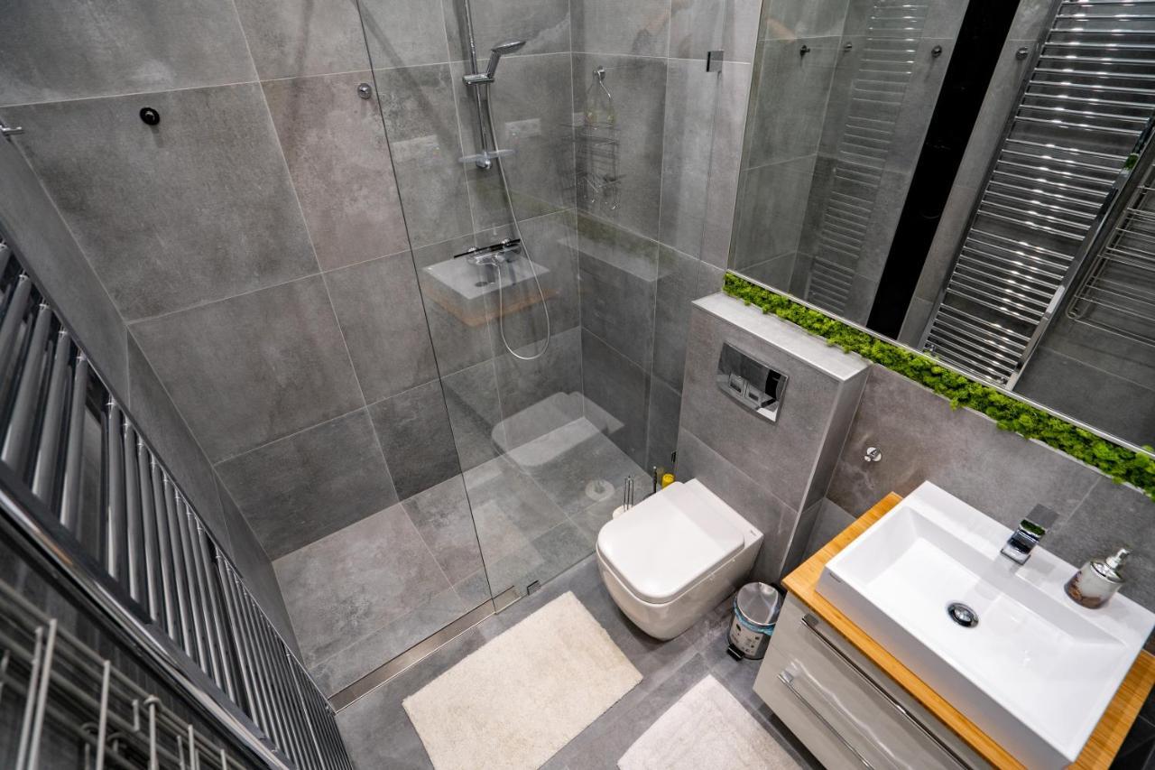 Modern, Quiet & Cozy Apartment In The Middle Of Downtown Near Danube At Fashion Street Budapest Bagian luar foto